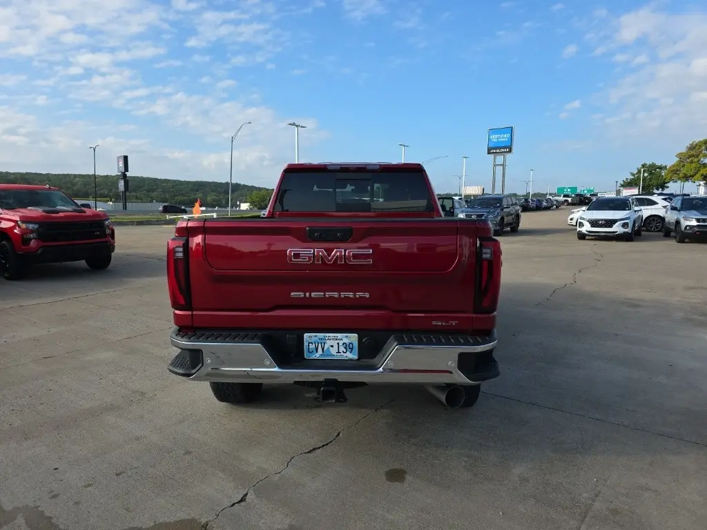 2024 Gmc Sierra HD SLT photo 6