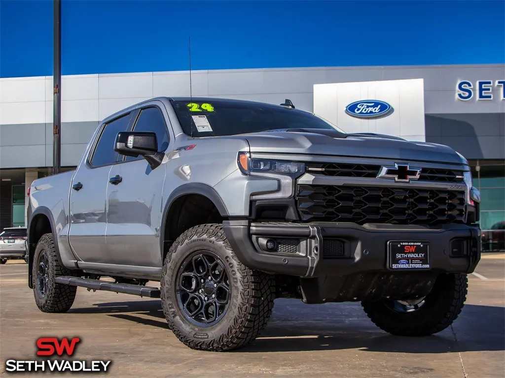 Used 2024 Chevrolet Silverado 1500 ZR2 with VIN 3GCUDHE80RG355360 for sale in Pauls Valley, OK