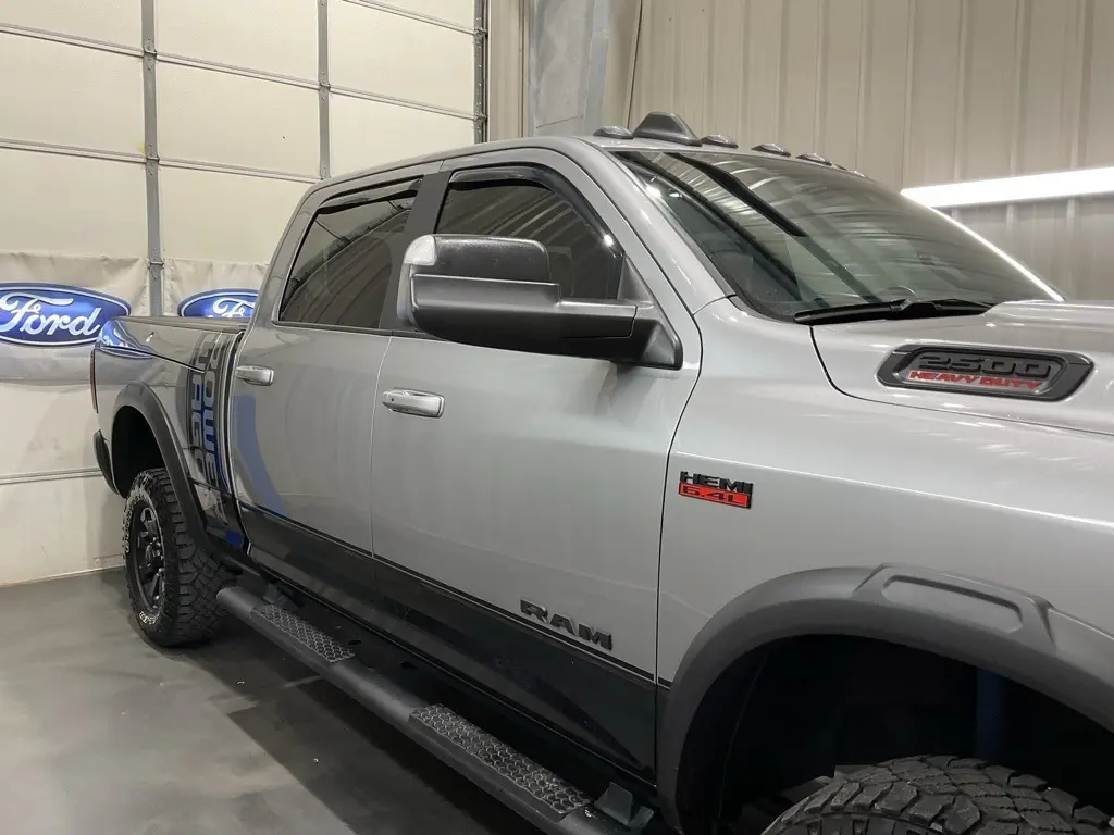 2019 Ram 2500 Power Wagon photo 4