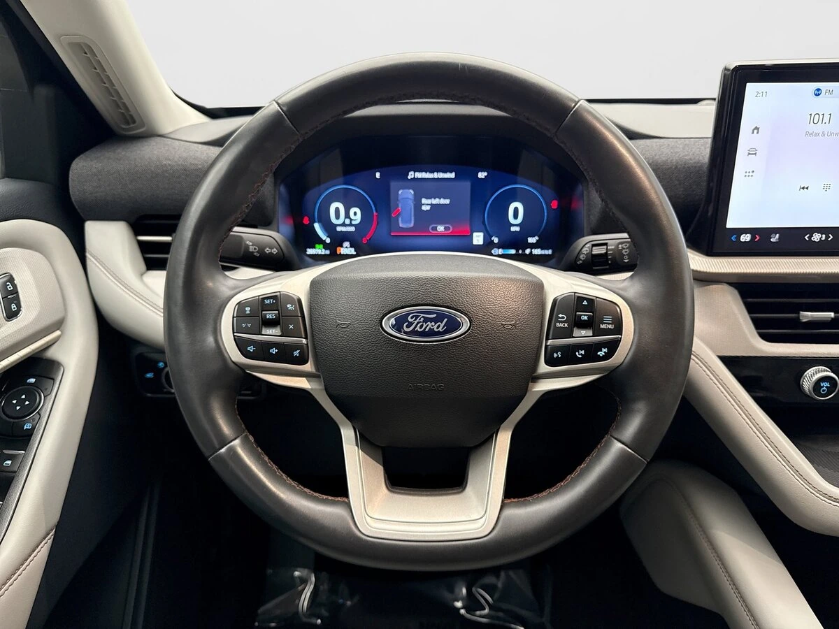 2025 Ford Explorer Active - Photo 12