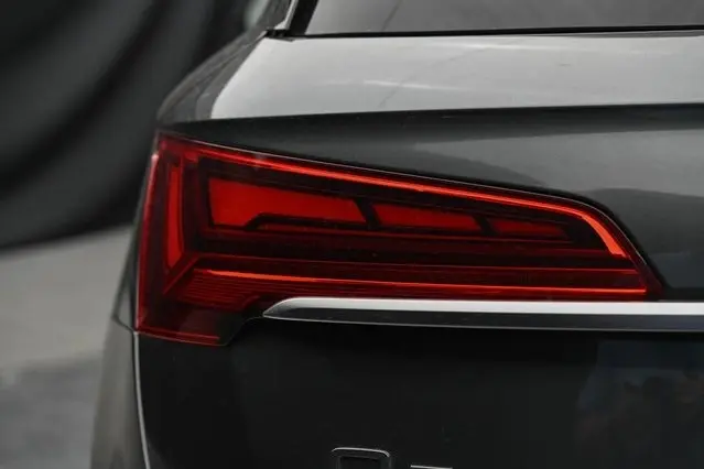 2022 Audi Q5 55 Premium S line photo 12