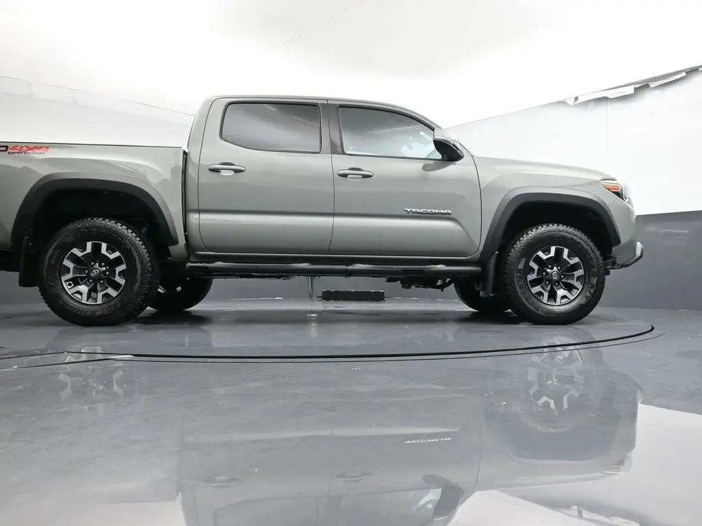 2022 Toyota Tacoma TRD Off-Road V6 photo 39