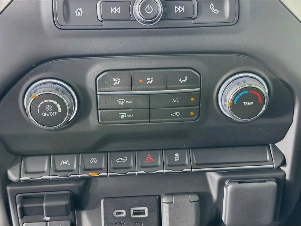 2026 Chevrolet Silverado 1500 Custom - Photo 15