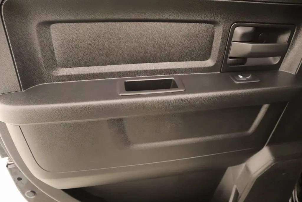 2024 Ram 2500 Tradesman photo 7