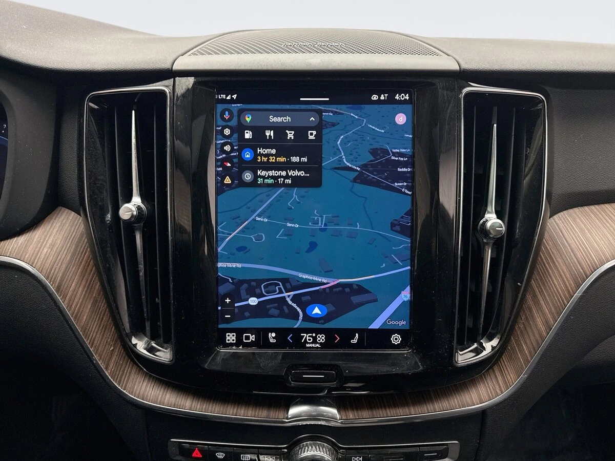 2023 Volvo - image 14