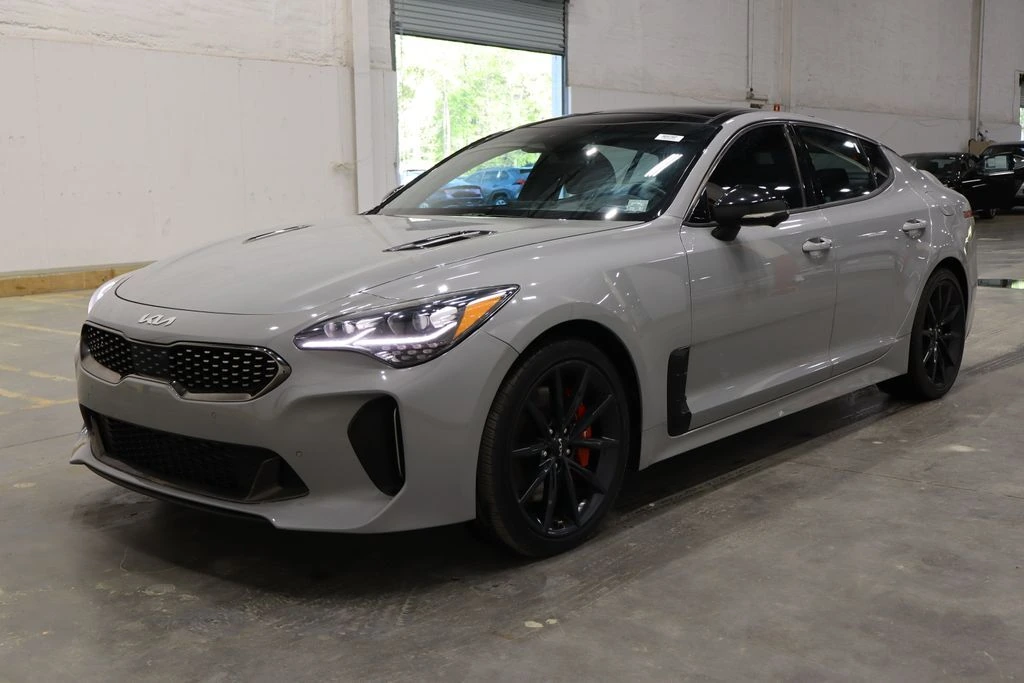 2022 Kia Stinger GT2 AWD's photo