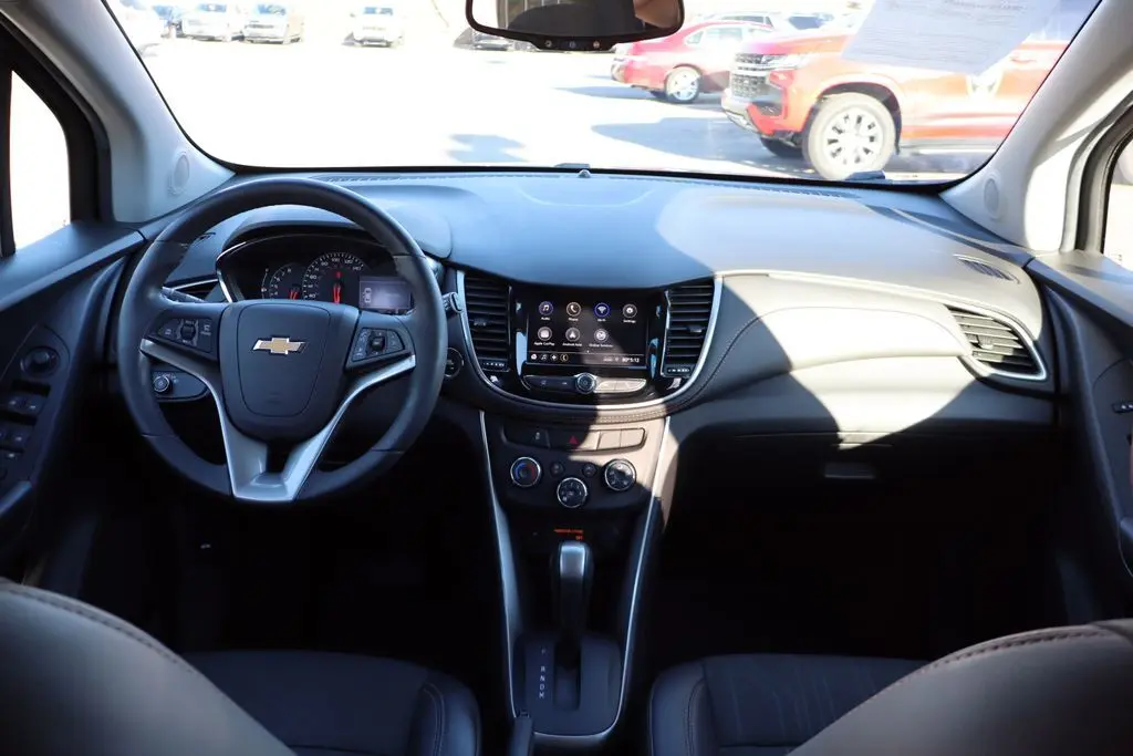 2022 Chevrolet Trax LT photo 35