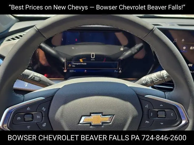 2025 Chevrolet Trax LT photo 4