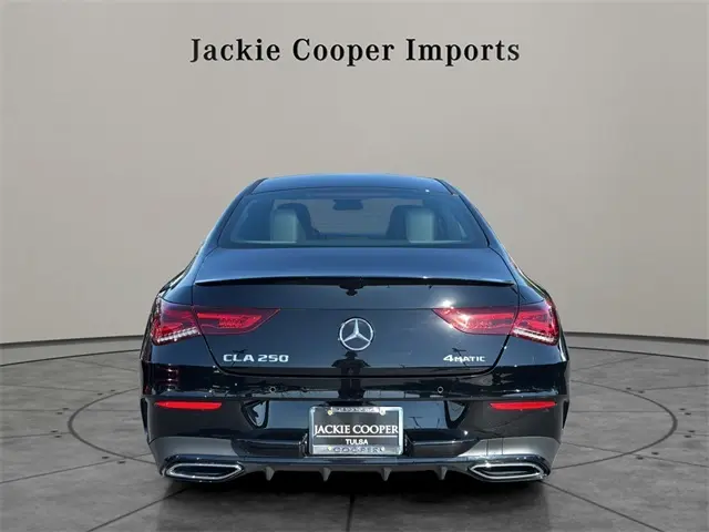 2023 Mercedes Benz CLA 250 4MATIC photo 4