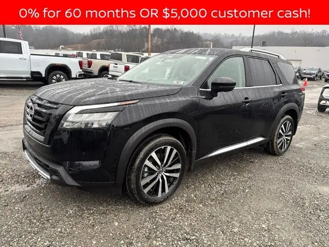 2025 Nissan Pathfinder Platinum's photo