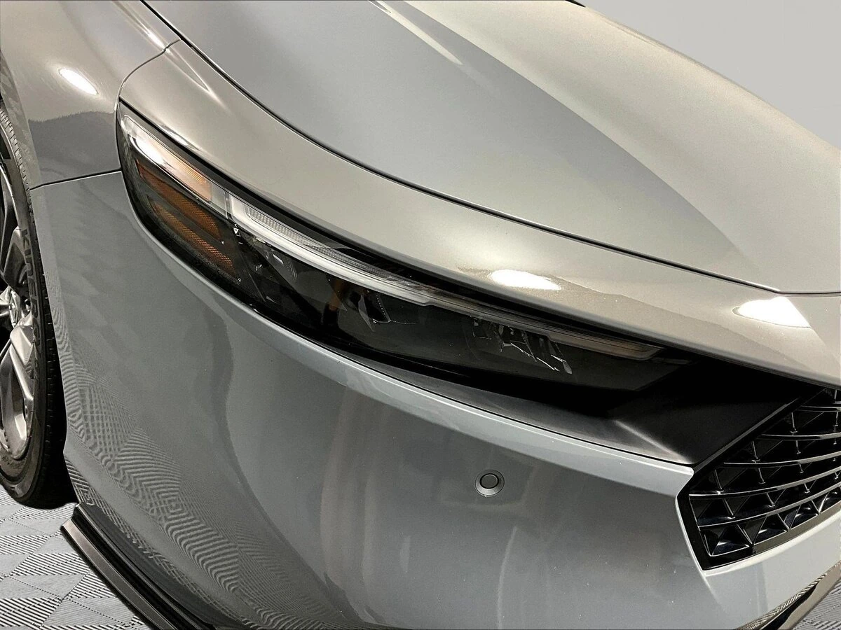 2024 Honda Accord Hybrid EX-L - Photo 32