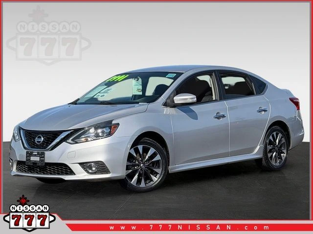 2016 Nissan Sentra SR CVT's photo
