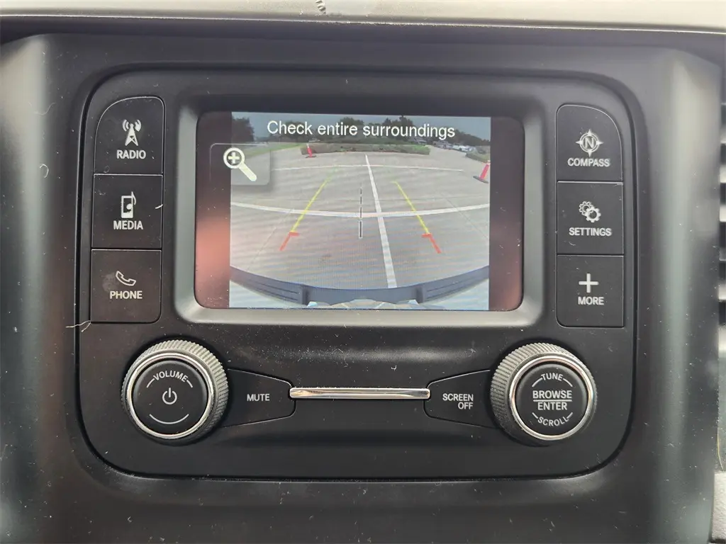 2019 Ram 1500 Tradesman photo 18