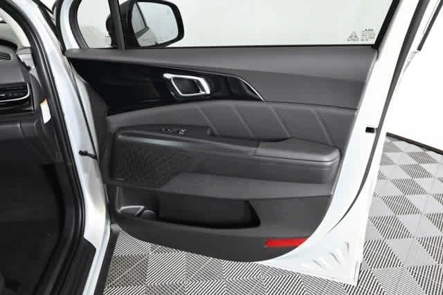 2026 Kia Carnival SX Prestige - Photo 13