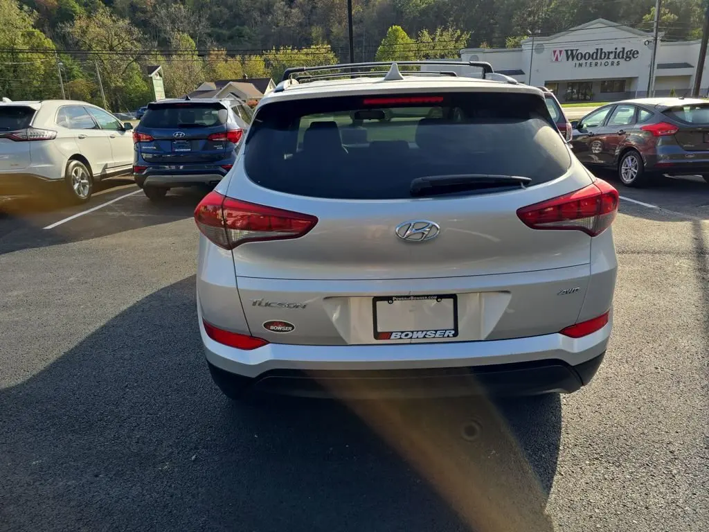 2018 Hyundai Tucson SEL photo 4