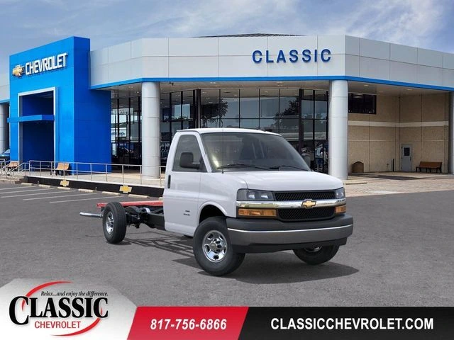 2025 Chevrolet Express 3500 159" WB's photo