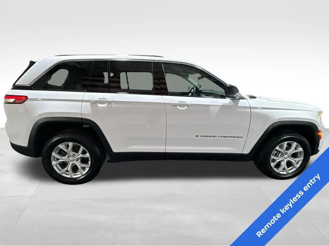 2023 Jeep Grand Cherokee Limited photo 4