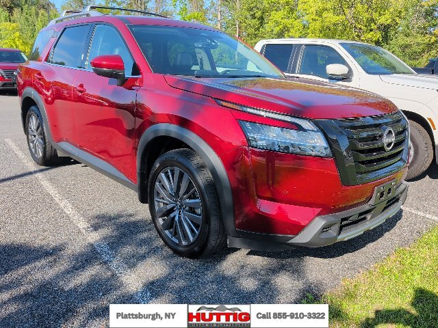 2024 Nissan Pathfinder SL