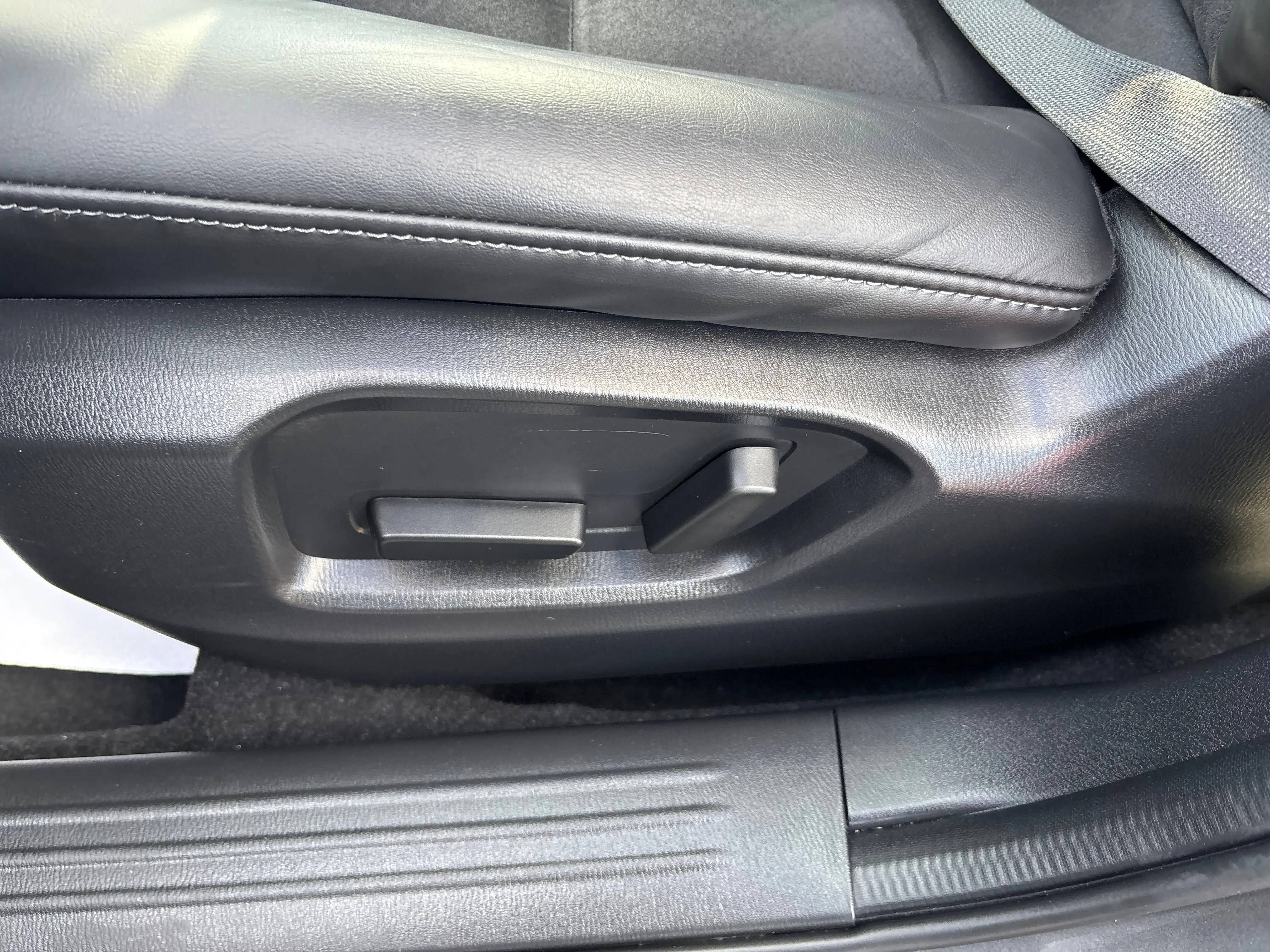 2023 Mazda CX-5 2.5 Select photo 6