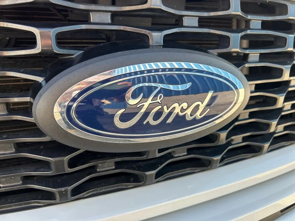 2023 Ford F-150 XL photo 31
