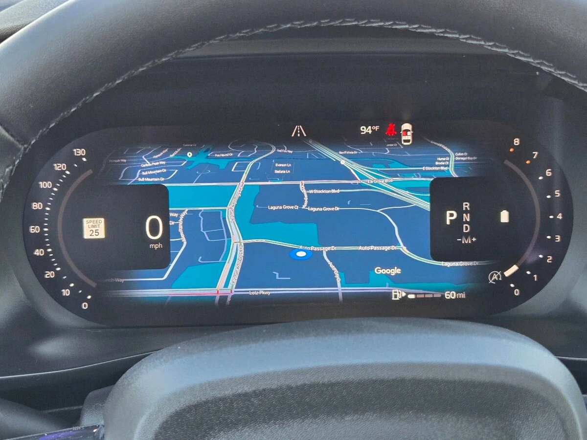 2023 Volvo - image 33