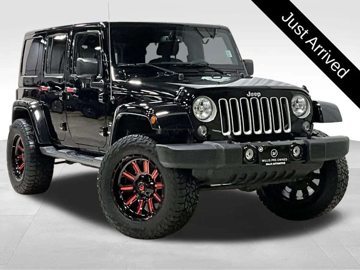 2016 Jeep Wrangler Unlimited Sahara's photo