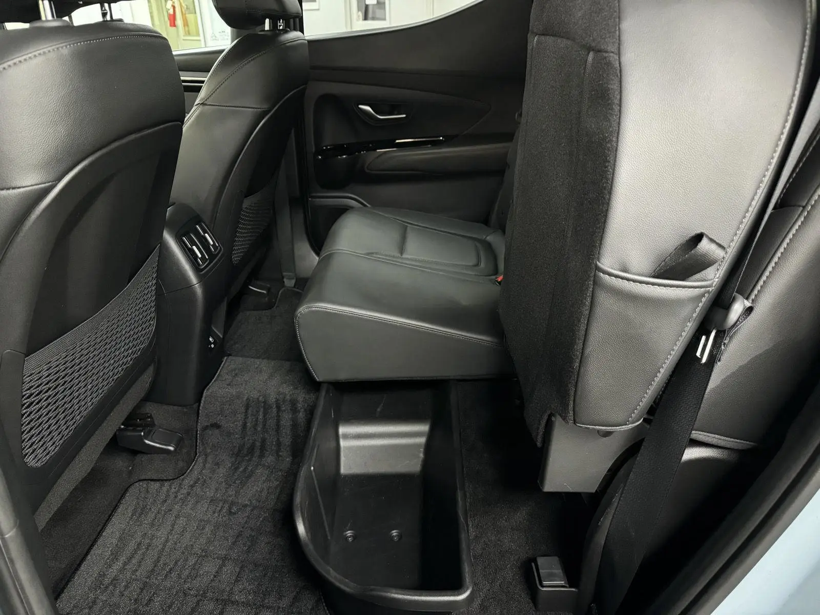 2023 Hyundai Santa Cruz Limited photo 23