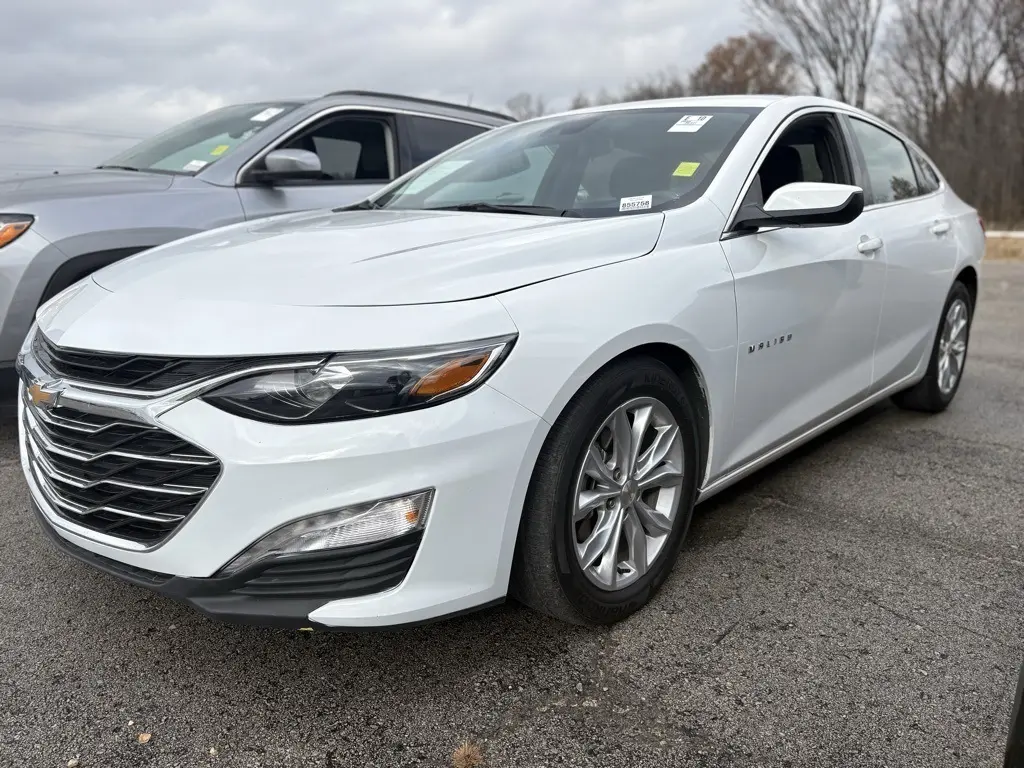 2025 Chevrolet Malibu 1LT's photo