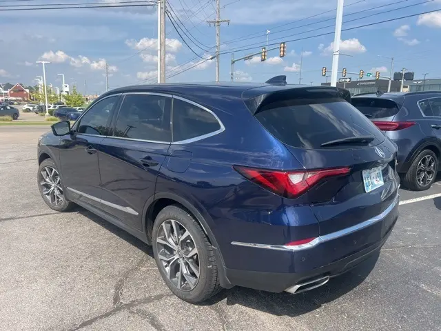 2022 Acura MDX Technology SH-AWD photo 5