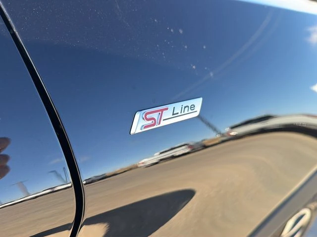 2025 Ford Explorer ST-Line - Photo 10