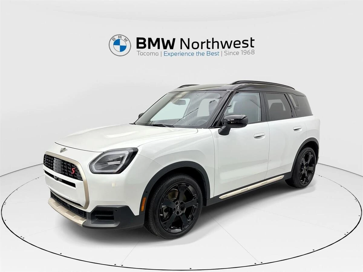 2025 MINI Countryman S ALL4's photo