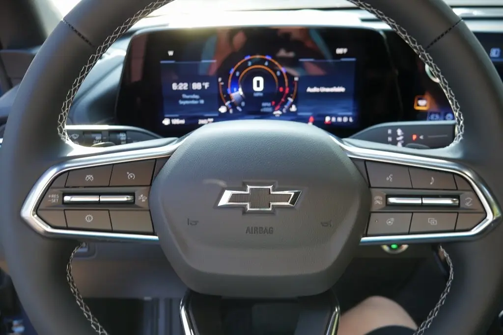 2026 Chevrolet Traverse Z71 photo 11