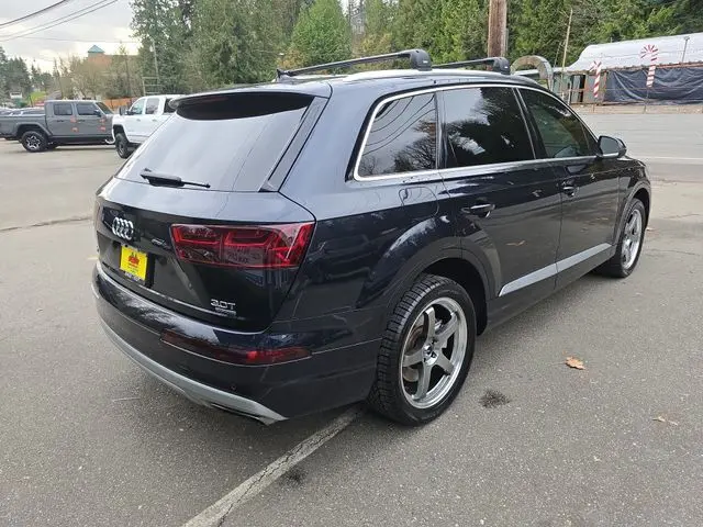 2017 Audi Q7 3.0T Premium Plus photo 4