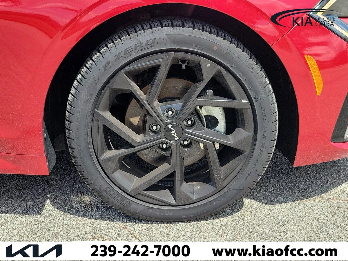 2026 Kia K5 GT-Line - Photo 7