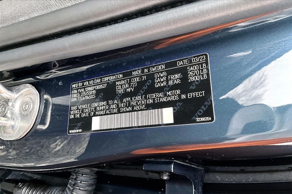 2023 Volvo - image 18