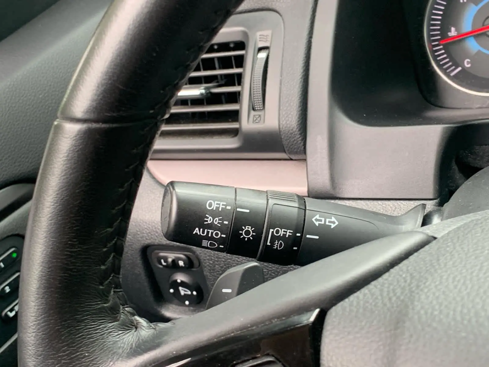 2022 Honda Pilot Special Edition photo 18