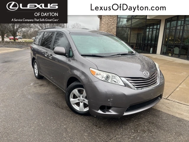 2015 Toyota Sienna LE