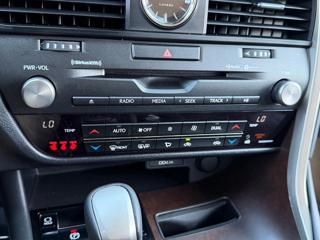 2022 Lexus RX 350 - Photo 22