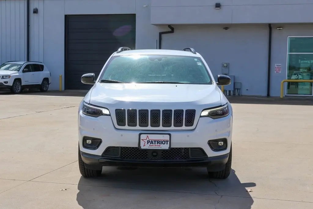 Used 2023 Jeep Cherokee Altitude Lux with VIN 1C4PJMMB8PD110943 for sale in Bartlesville, OK