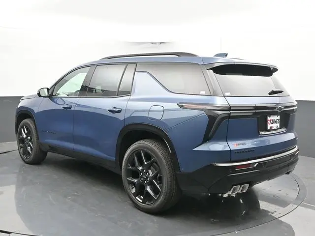 2026 Chevrolet Traverse RS photo 4