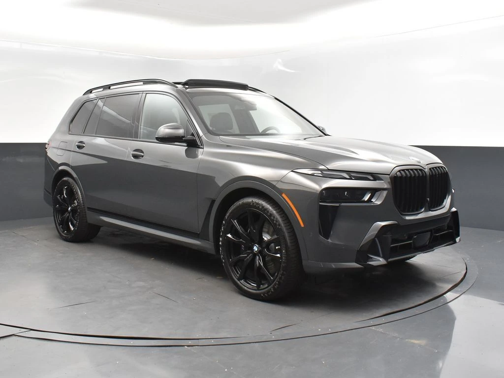 2026 BMW X7 xDrive40i's photo