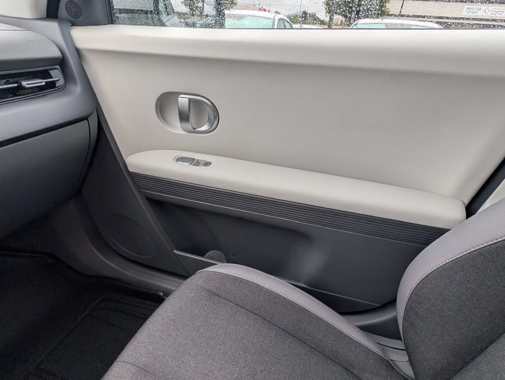 2024 Hyundai IONIQ 5 SEL - Photo 24