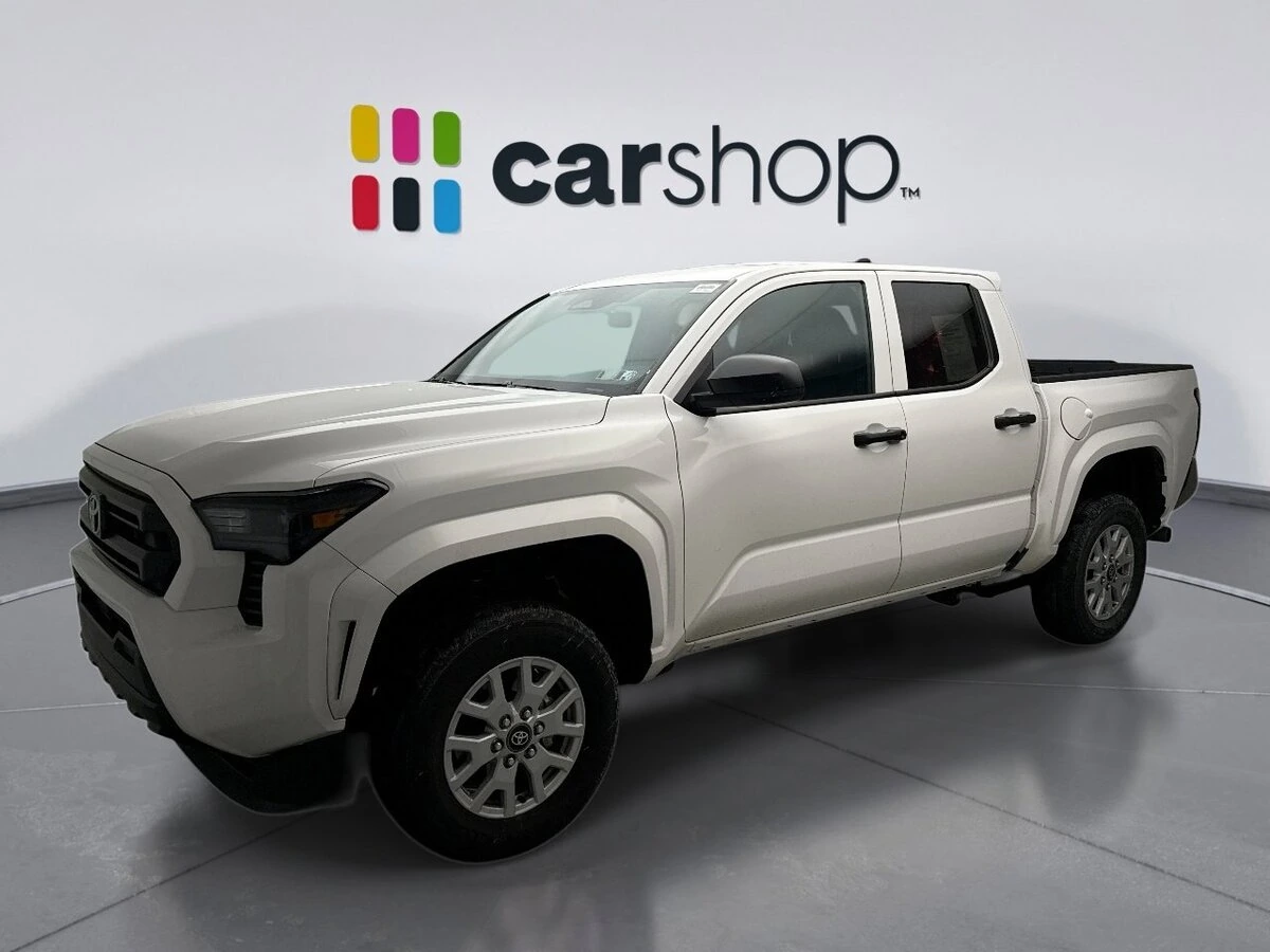 2024 Toyota Tacoma SR's photo