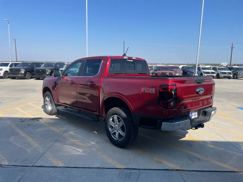 2025 Ford Ranger Lariat photo 5