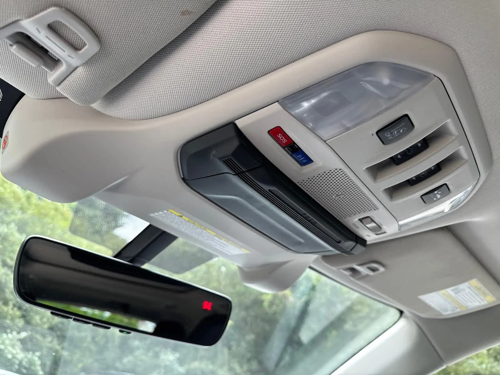 2022 Subaru Ascent Onyx Edition photo 26