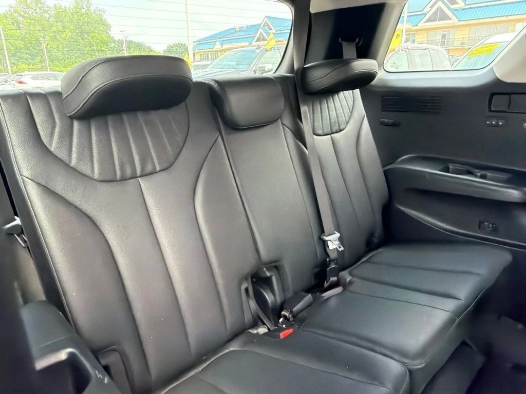 2023 Hyundai Palisade Limited - Photo 14