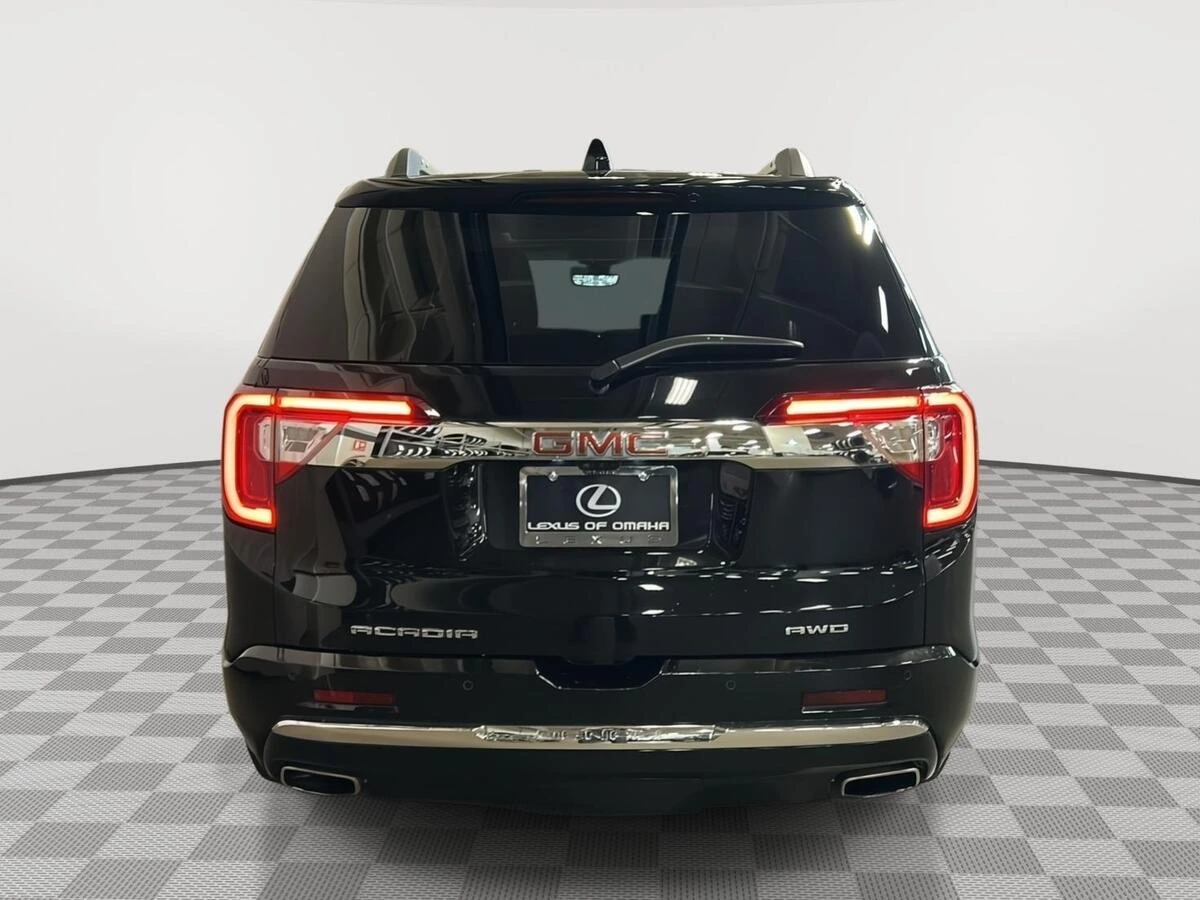 2023 GMC Acadia Denali - Photo 21