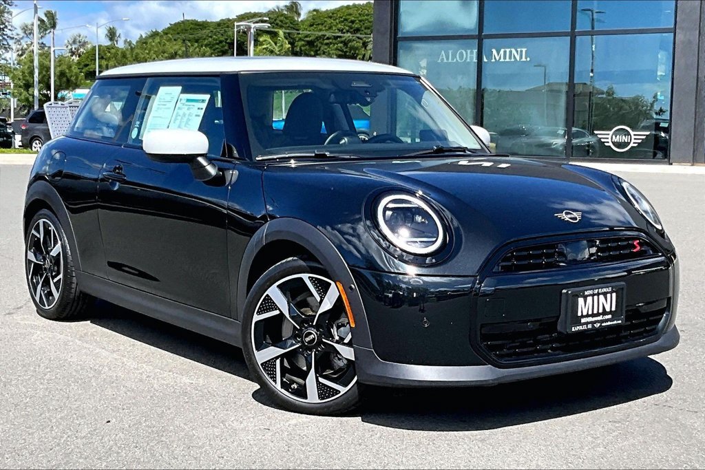 2026 MINI Cooper S Base at MINI of Hawaii, photo 1
