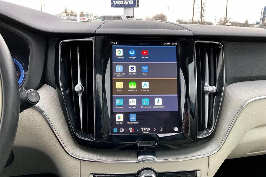 2024 Volvo - image 15