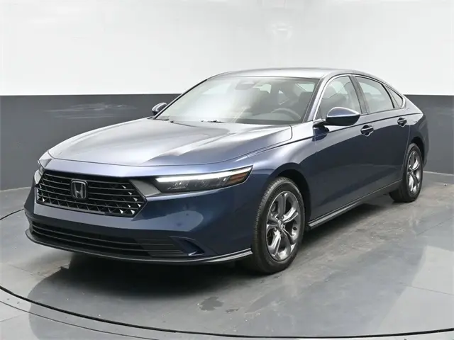 2023 Honda Accord EX photo 4